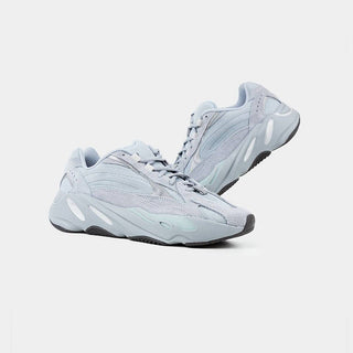 adidas YEEZY BOOST 700 V2 "HOSPITAL BLUE"